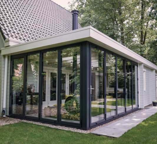 How to Choose the Right Glass Door for Your Home or Office