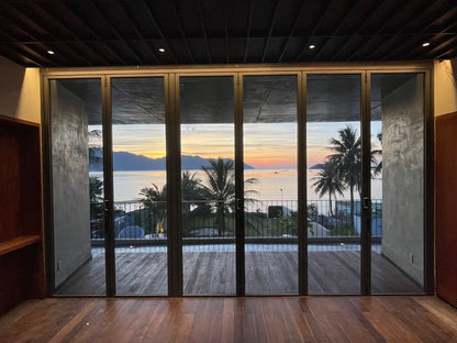 Configuration 4-2/ Bi-Folding Door 6 panel