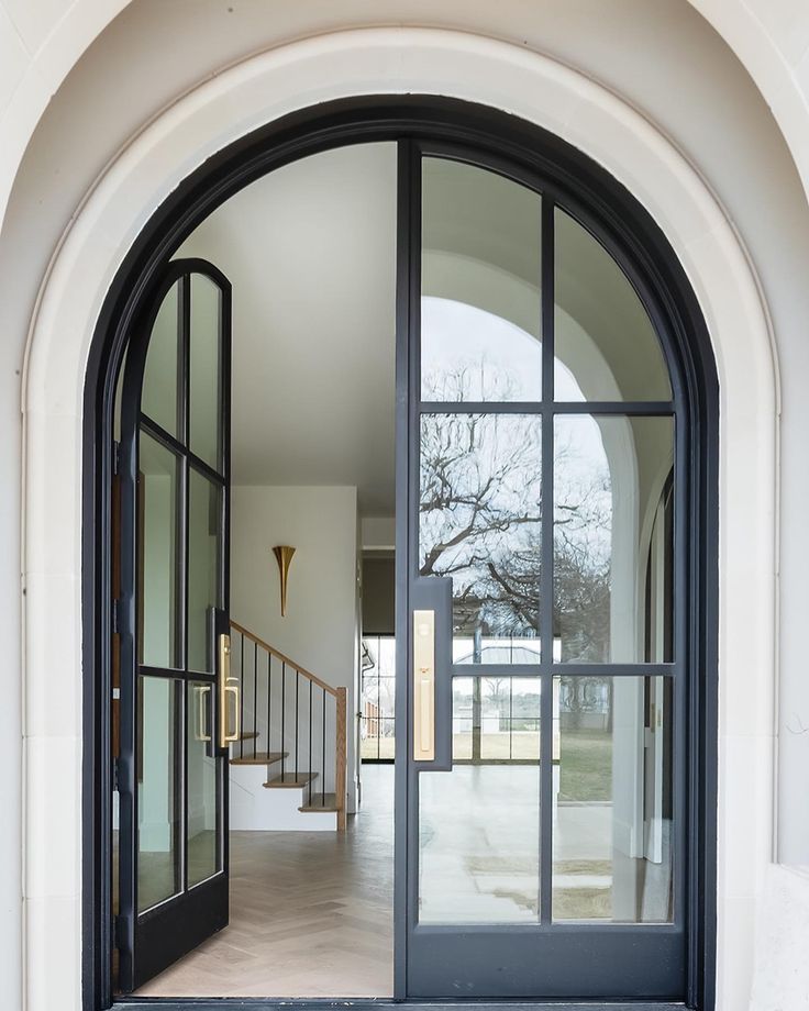 Double French Iron Door- Round Top- Inswing Right Handle- Clear Glass- 60*80-72*81-72*96